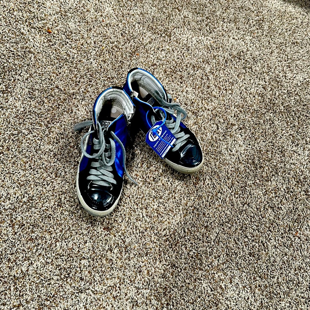 Golden goose sneakers ( high top)